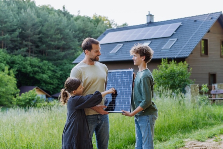 Baterías para almacenamiento de energía solar doméstico