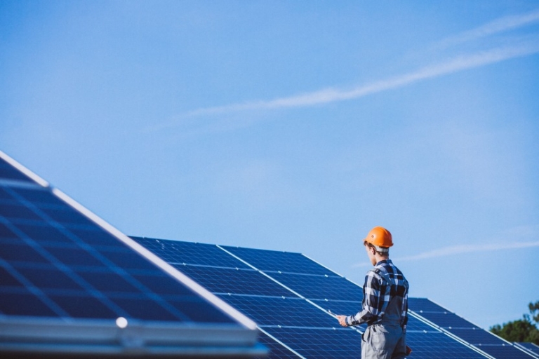 Preguntas frecuentes sobre autoconsumo solar en España